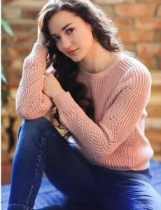 Elite escort service in Mohanpur for home and hotel visits